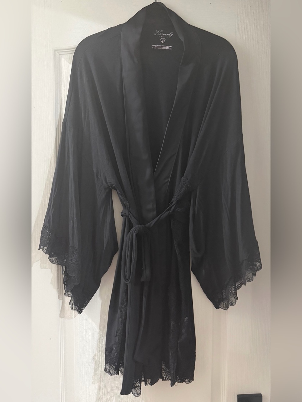 Victoria’s Secret Lace-Trim Satin Trim Robe